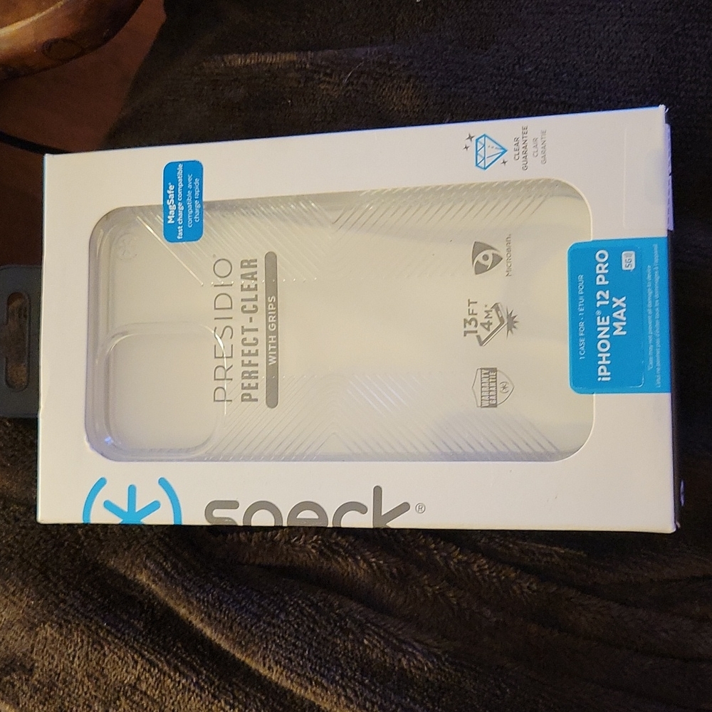 Speck Apple iPhone 12 Pro Max skim clear phone case New 13 ft drop protect New…